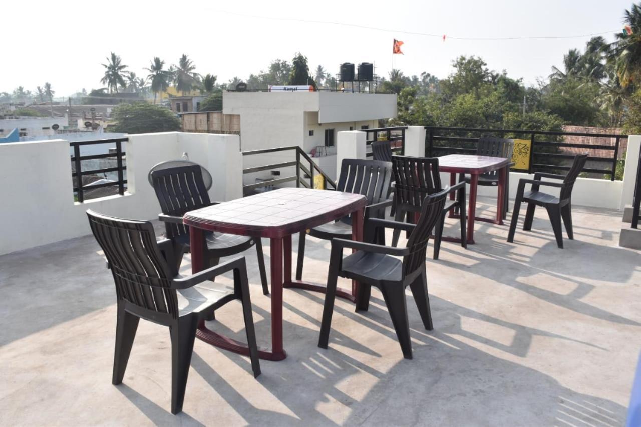 Coconut Homestay Hampi Εξωτερικό φωτογραφία